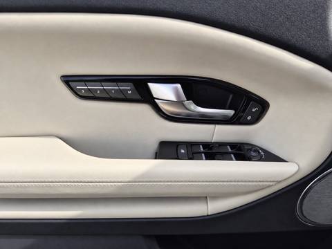 2016 Land Rover Range Rover Evoque — sličica 22