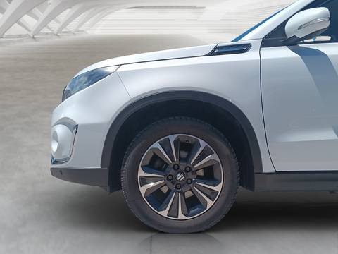 2023 Suzuki Vitara — sličica 9