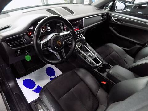 2020 Porsche Macan — sličica 12