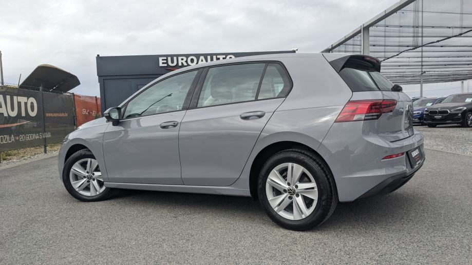 2023 Volkswagen Golf — fotografija 4