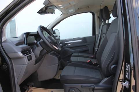 2026 Volkswagen Caravelle — sličica 8