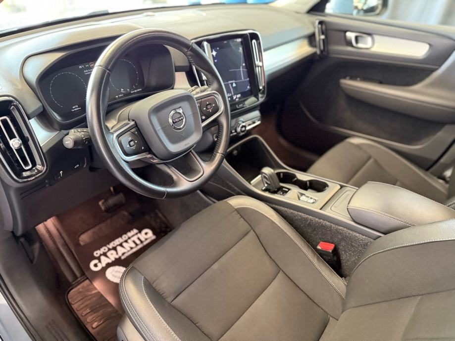 2020 Volvo XC40 — fotografija 10