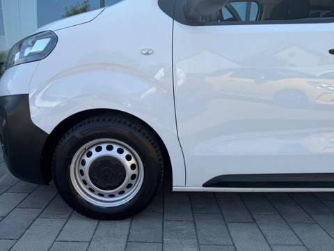 2022 Opel Vivaro — sličica 11