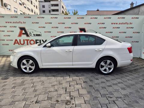 2014 Škoda Octavia — sličica 4