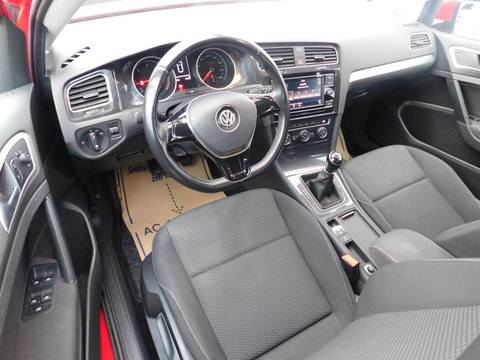 2017 Volkswagen Golf — sličica 8