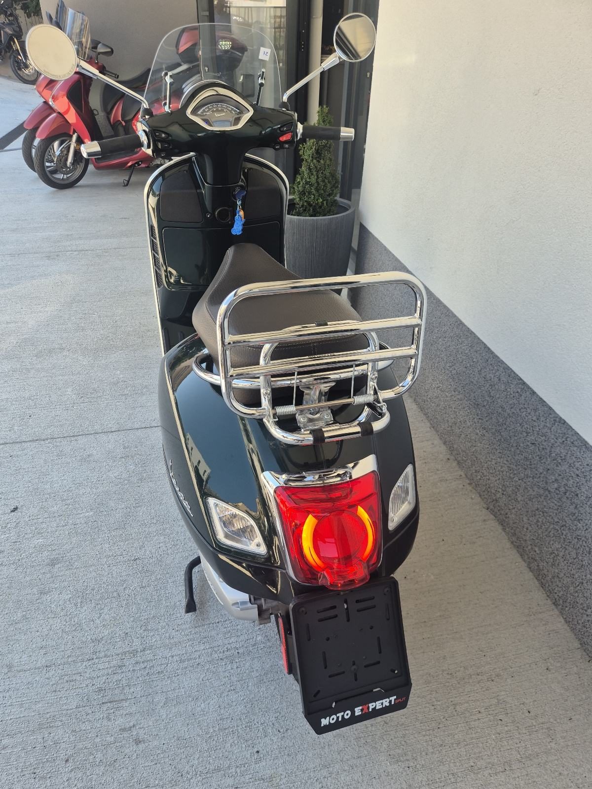 2020 Piaggio Vespa GTS300 — fotografija 5