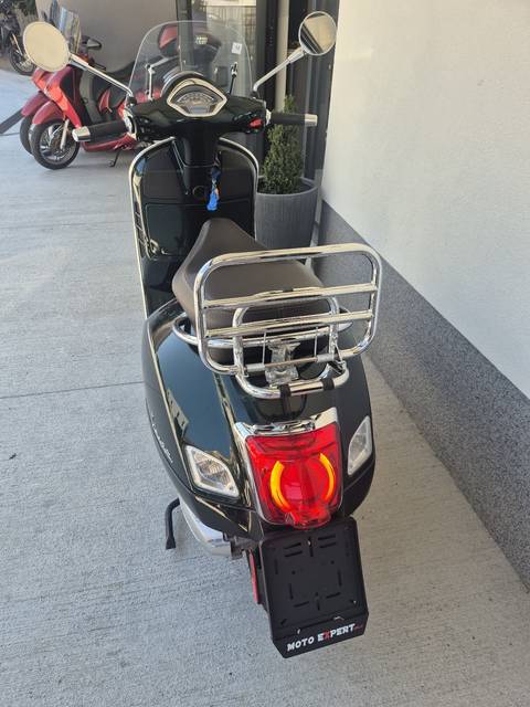 2020 Piaggio Vespa GTS300 — sličica 5