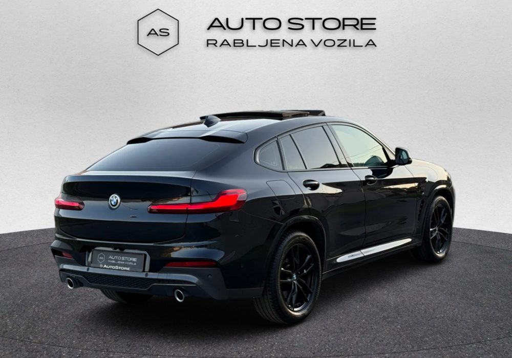 2018 BMW X4 M Sport — fotografija 10
