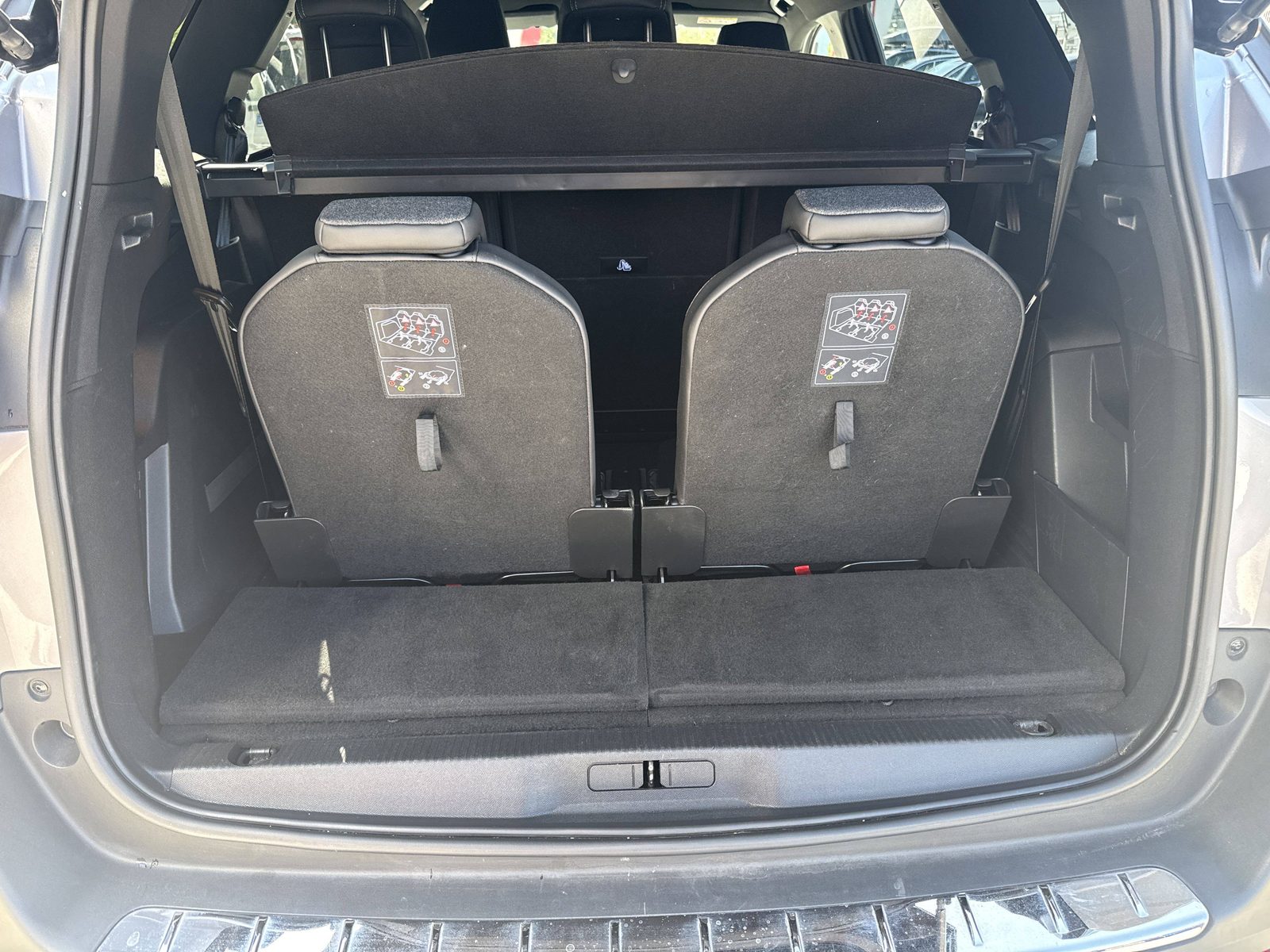 2023 Peugeot 5008 — fotografija 21