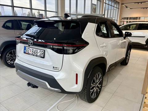 2024 Toyota Yaris Cross — sličica 3