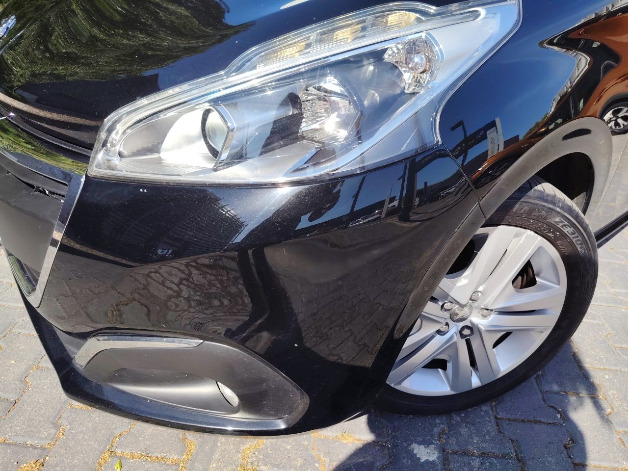 2017 Peugeot 208 — fotografija 9