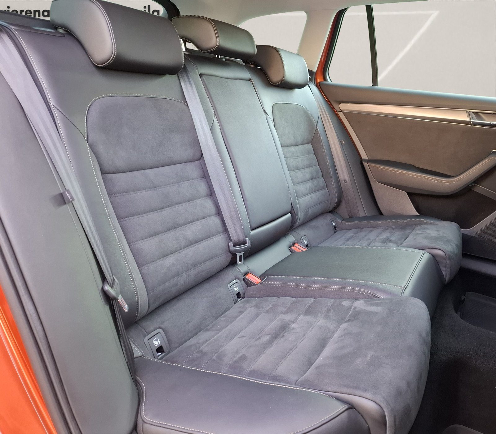 2023 Škoda Superb Combi — fotografija 13