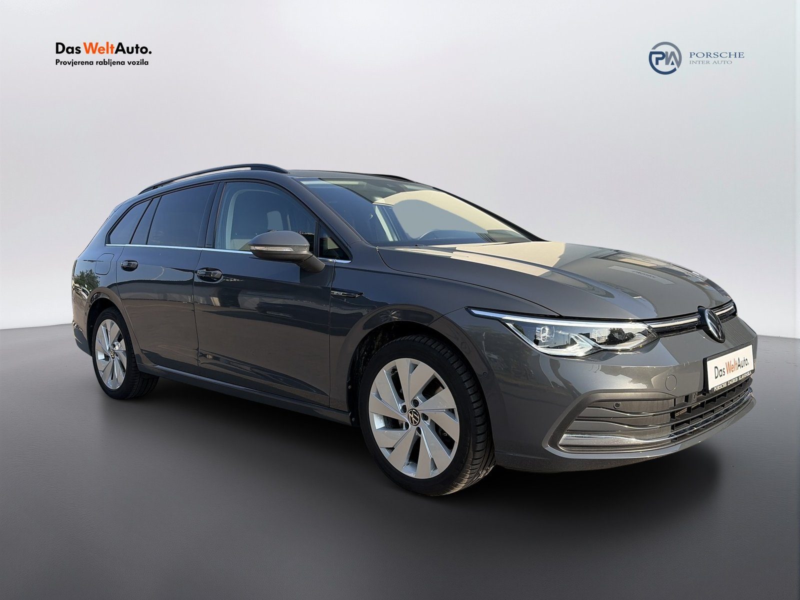 2023 Volkswagen Golf Variant — fotografija 3