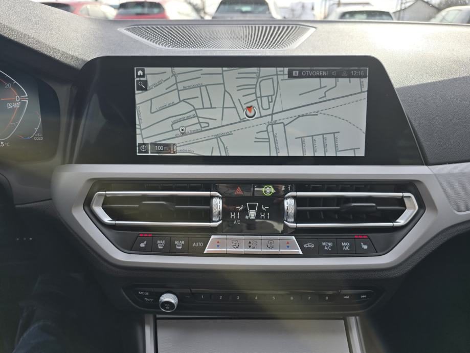 2021 BMW Serija 3 — fotografija 14