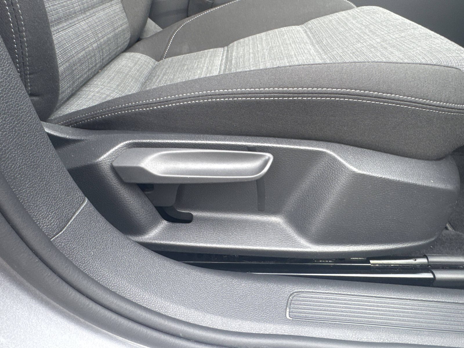 2022 Volkswagen Passat Variant — fotografija 24