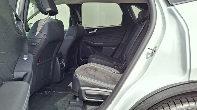 2026 Ford Kuga — fotografija 7