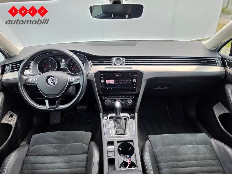 2019 Volkswagen Passat — fotografija 9