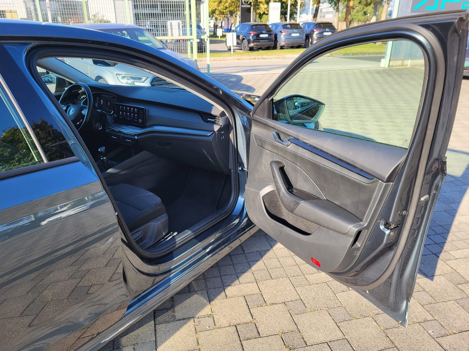 2020 Škoda Octavia — fotografija 20