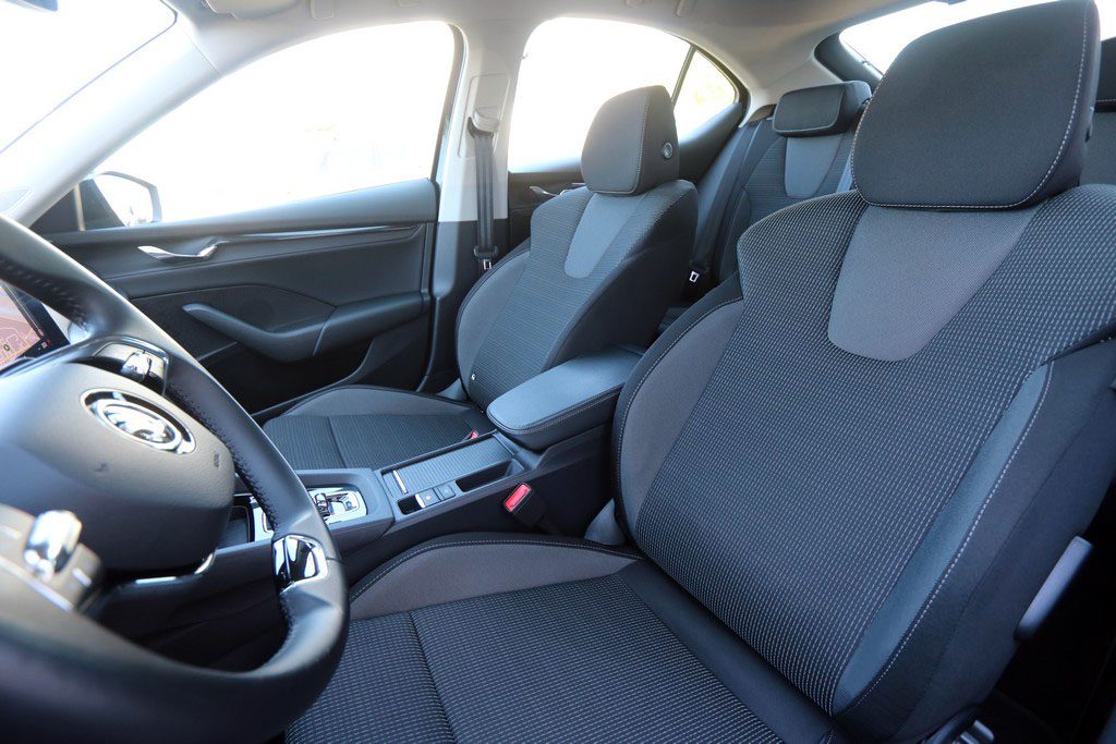 2023 Škoda Octavia — fotografija 6
