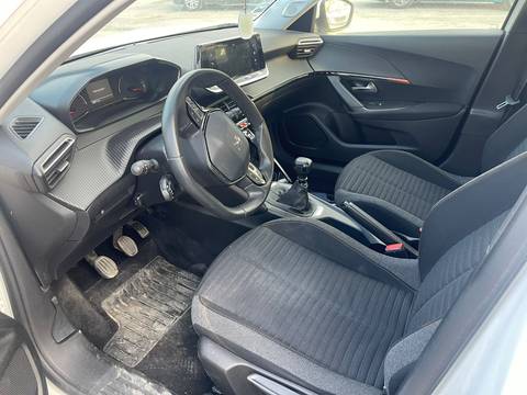 2021 Peugeot 2008 — sličica 4