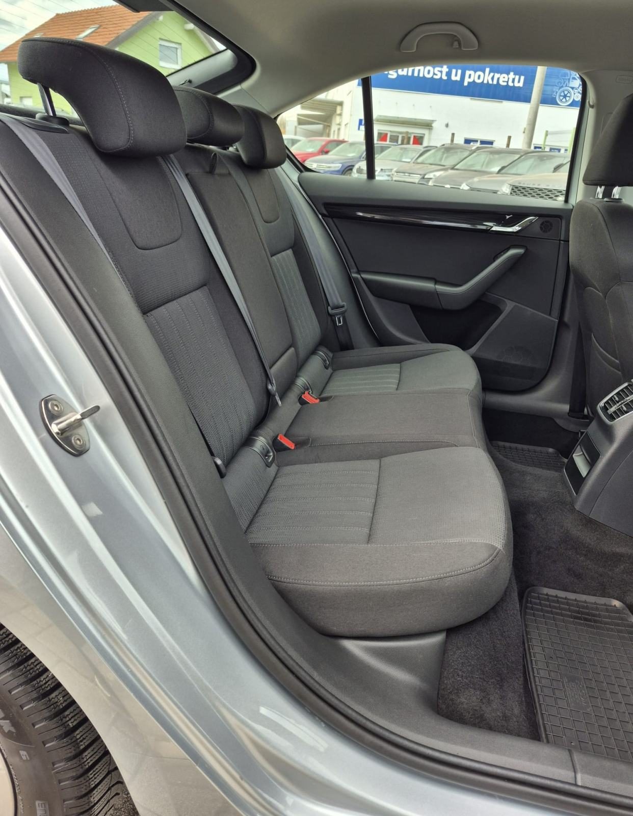 Škoda Octavia — fotografija 21