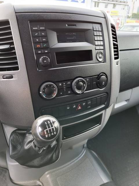 2015 Volkswagen Crafter — sličica 15