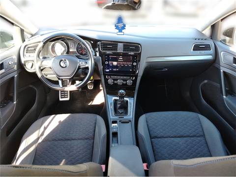 2018 Volkswagen Golf — sličica 10