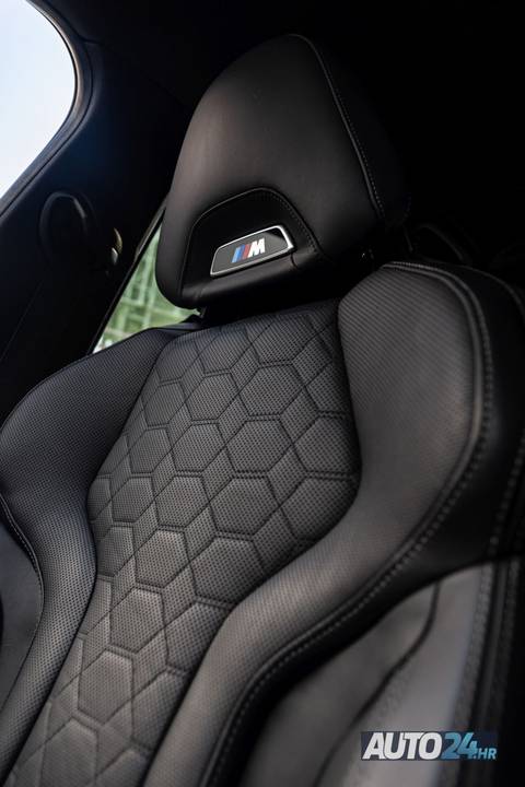 2020 BMW Serija 3 M340i — sličica 9