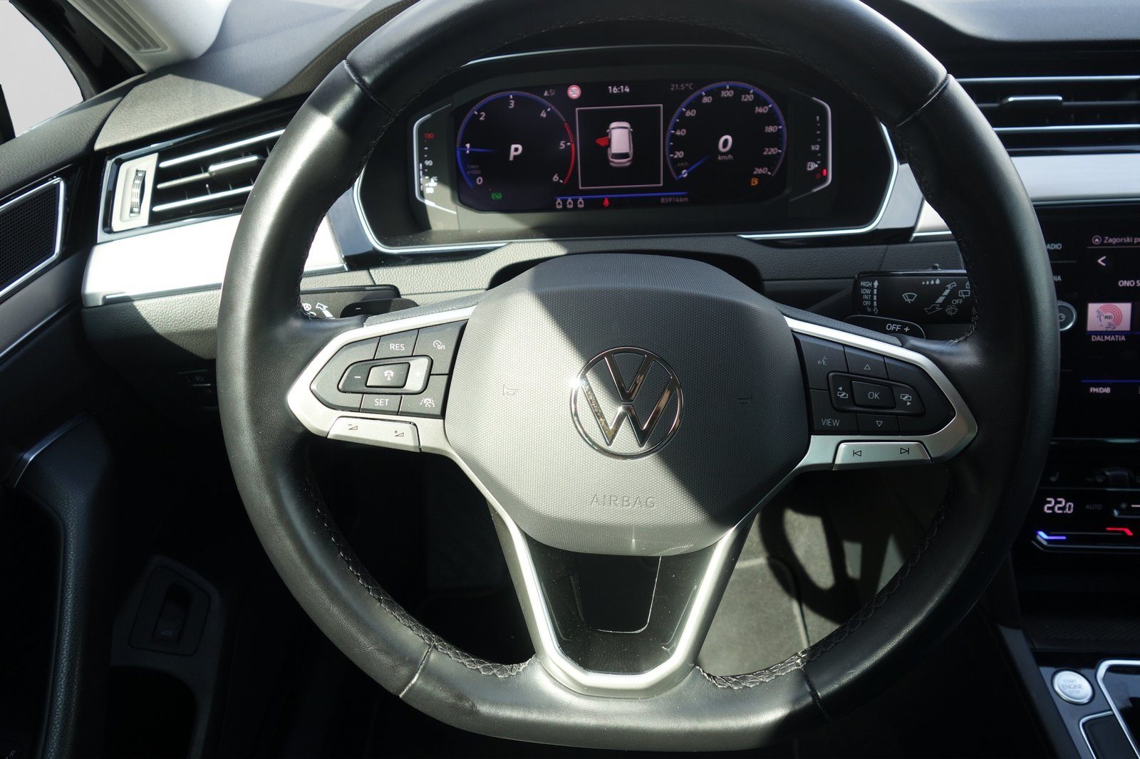 2023 Volkswagen Passat Variant — fotografija 10