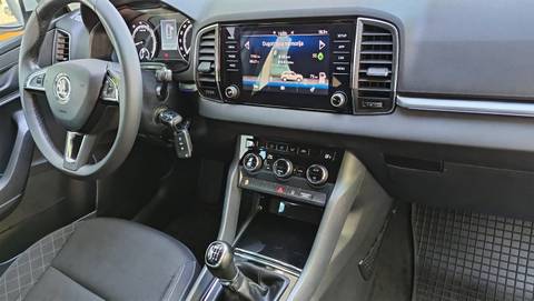 2018 Škoda Karoq — sličica 14
