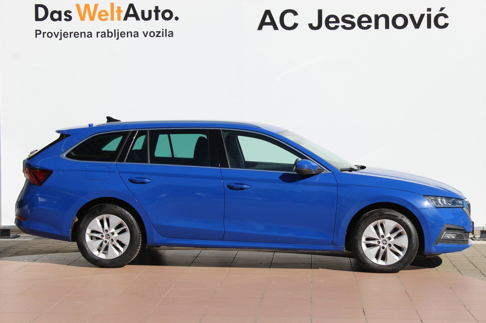 2024 Škoda Octavia Combi — fotografija 4