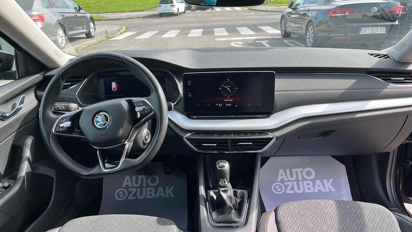 2024 Škoda Octavia — fotografija 11
