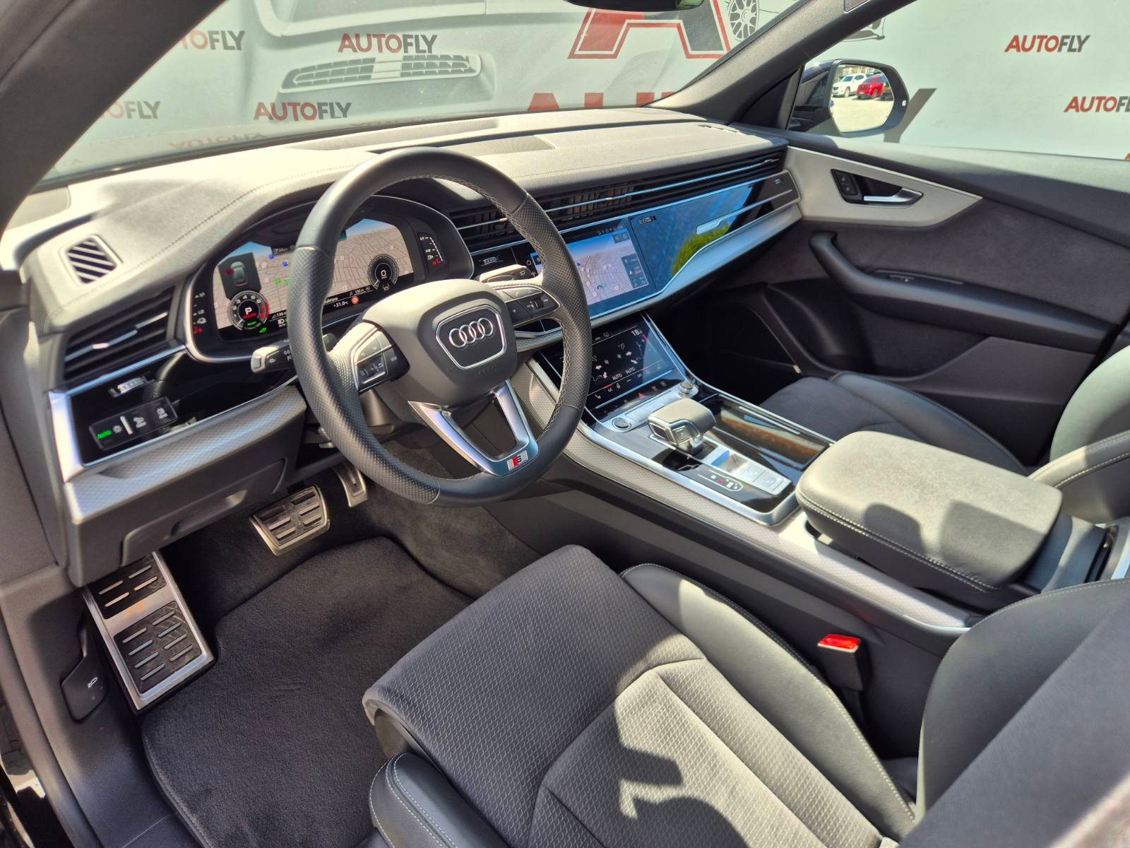 2025 Audi Q8 S line — fotografija 16