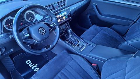 2021 Škoda Superb — sličica 5