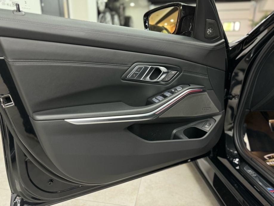 2024 BMW M3 — fotografija 7