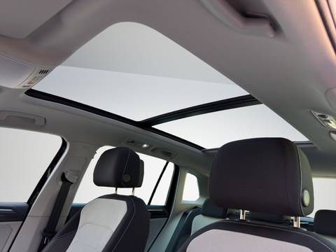 2023 Volkswagen Tiguan — sličica 9