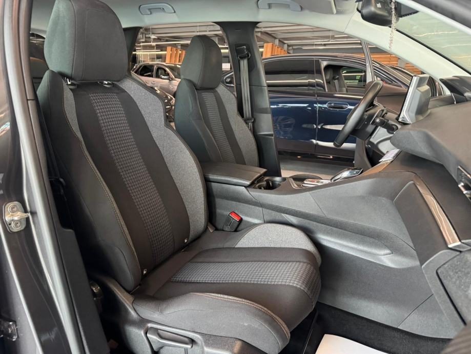 2021 Peugeot 3008 — fotografija 24