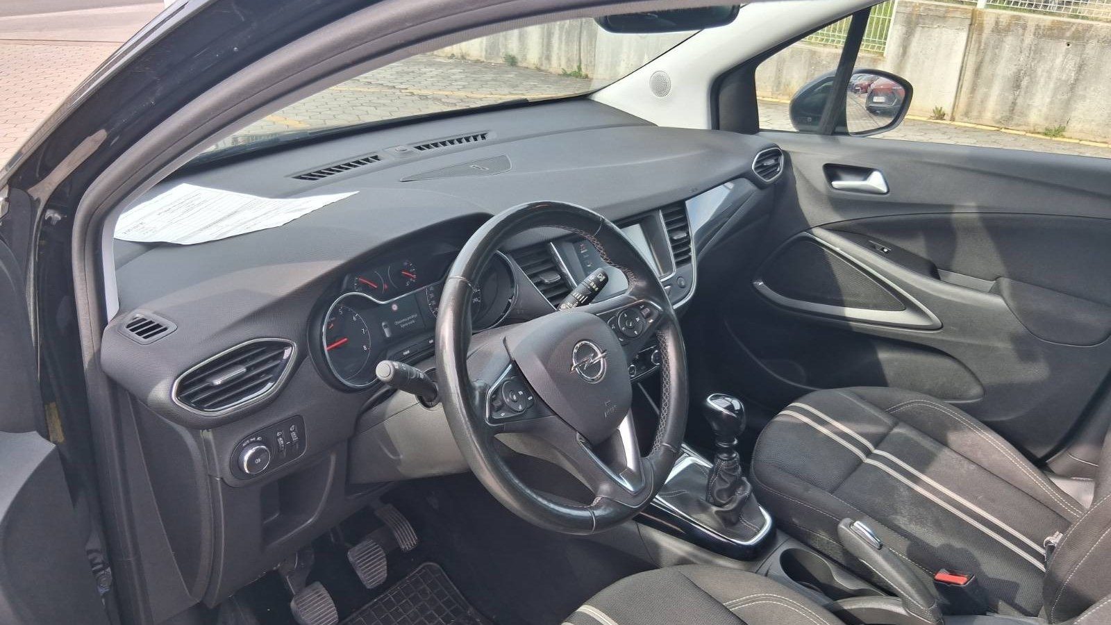 2023 Opel Crossland — fotografija 9