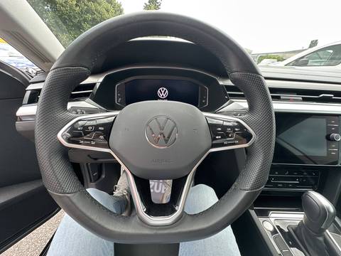 2022 Volkswagen Arteon — sličica 25