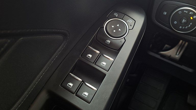 2019 Ford Focus — fotografija 20