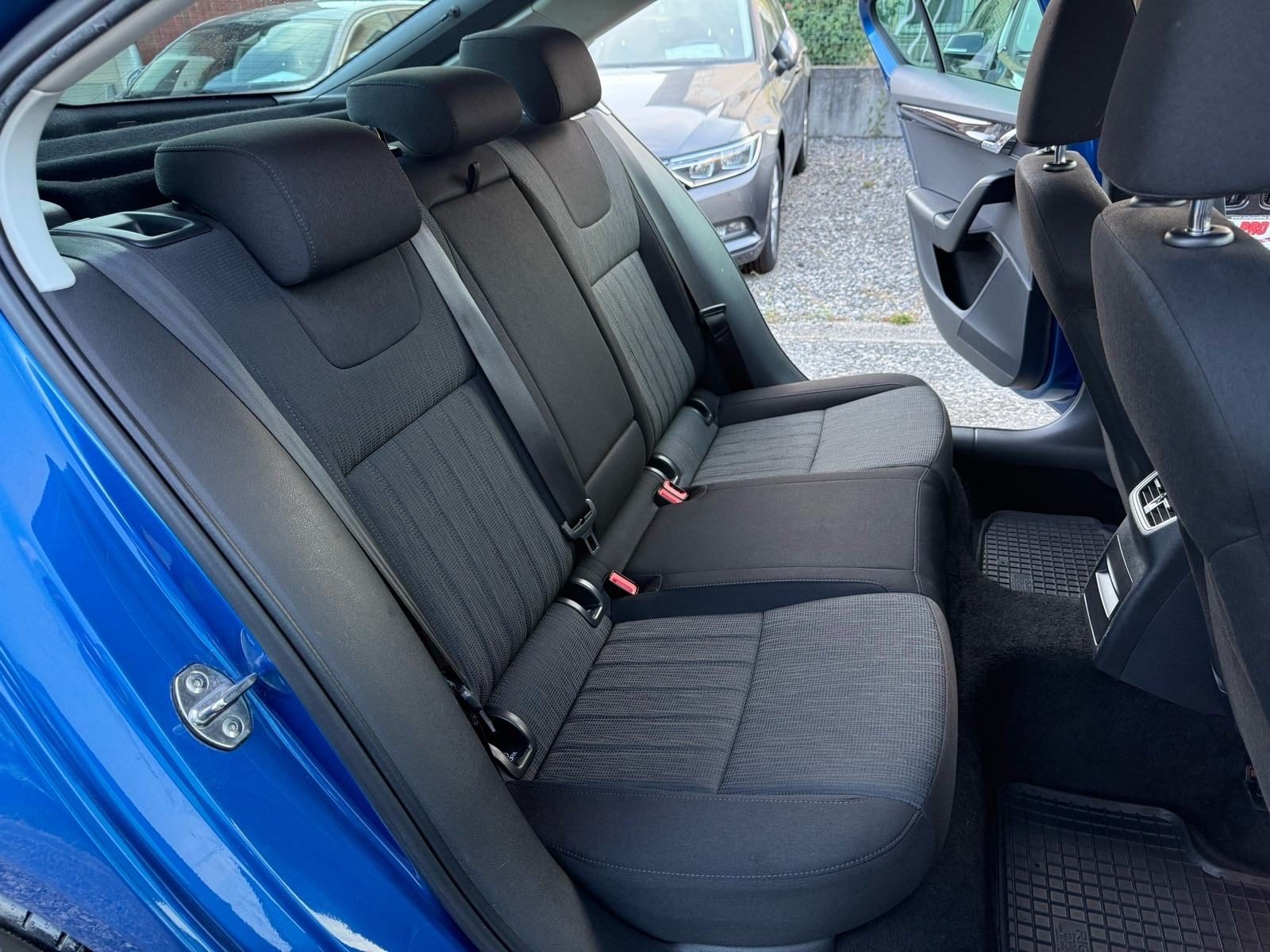 2019 Škoda Octavia — fotografija 22