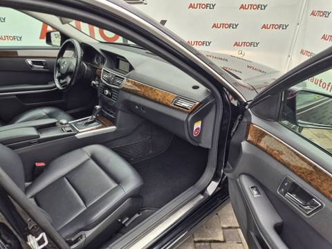 2011 Mercedes-Benz E-klasa — sličica 13
