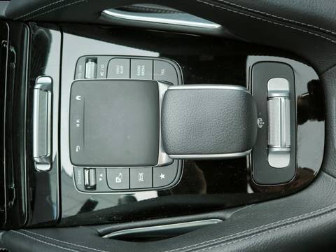 2024 Mercedes-Benz GLE — sličica 18