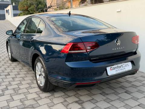 2021 Volkswagen Passat — sličica 5
