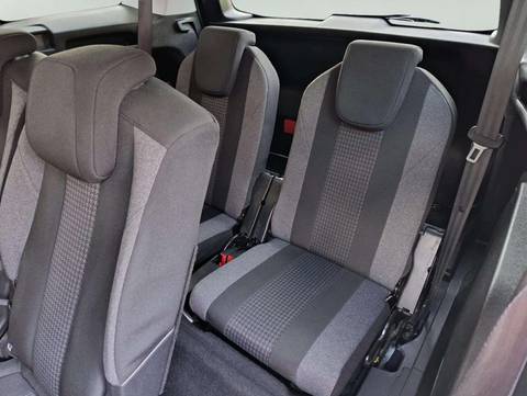 2019 Peugeot 5008 — sličica 17