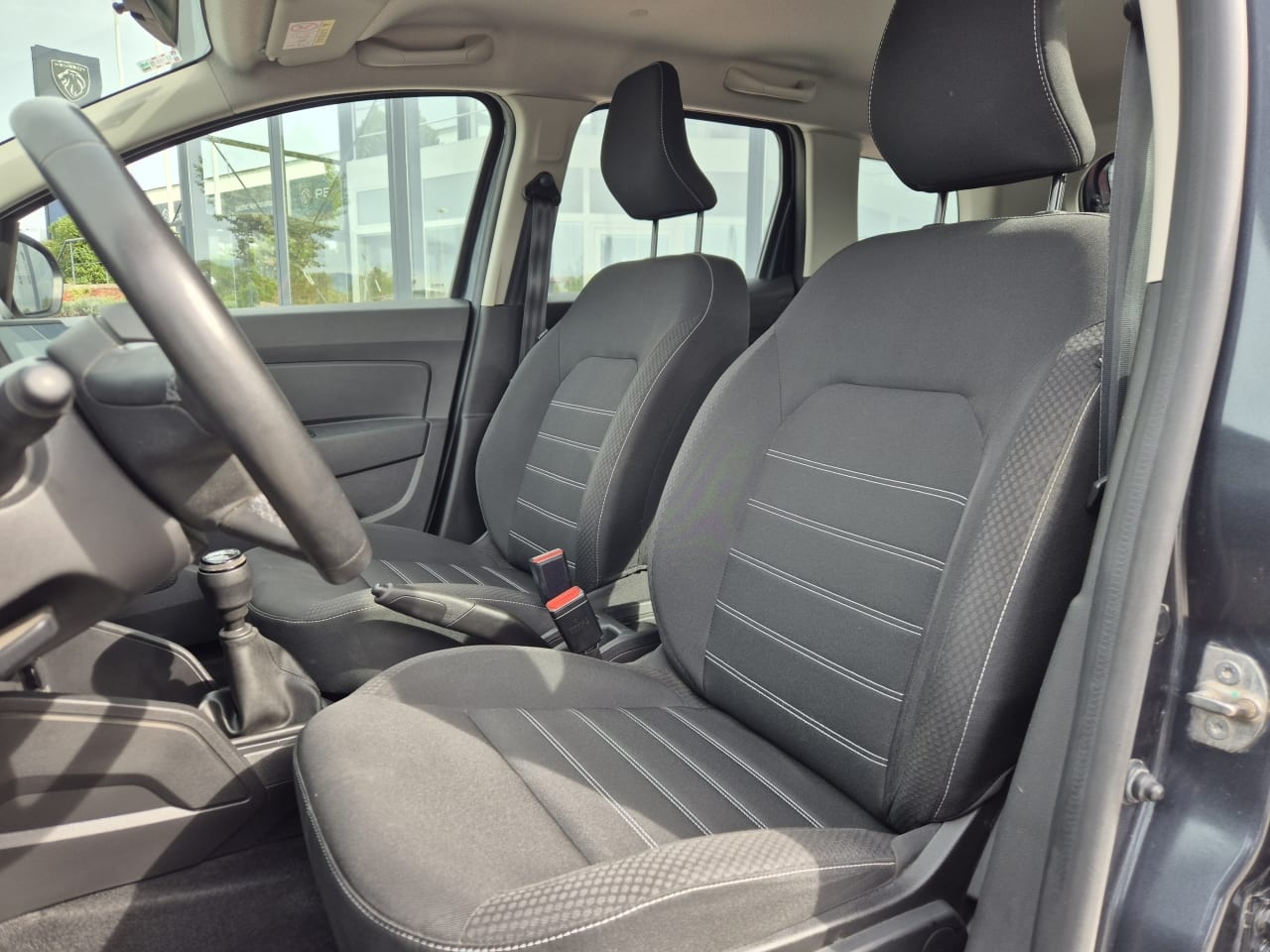 2023 Dacia Duster — fotografija 9