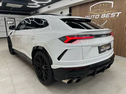 2019 Lamborghini Urus — sličica 4
