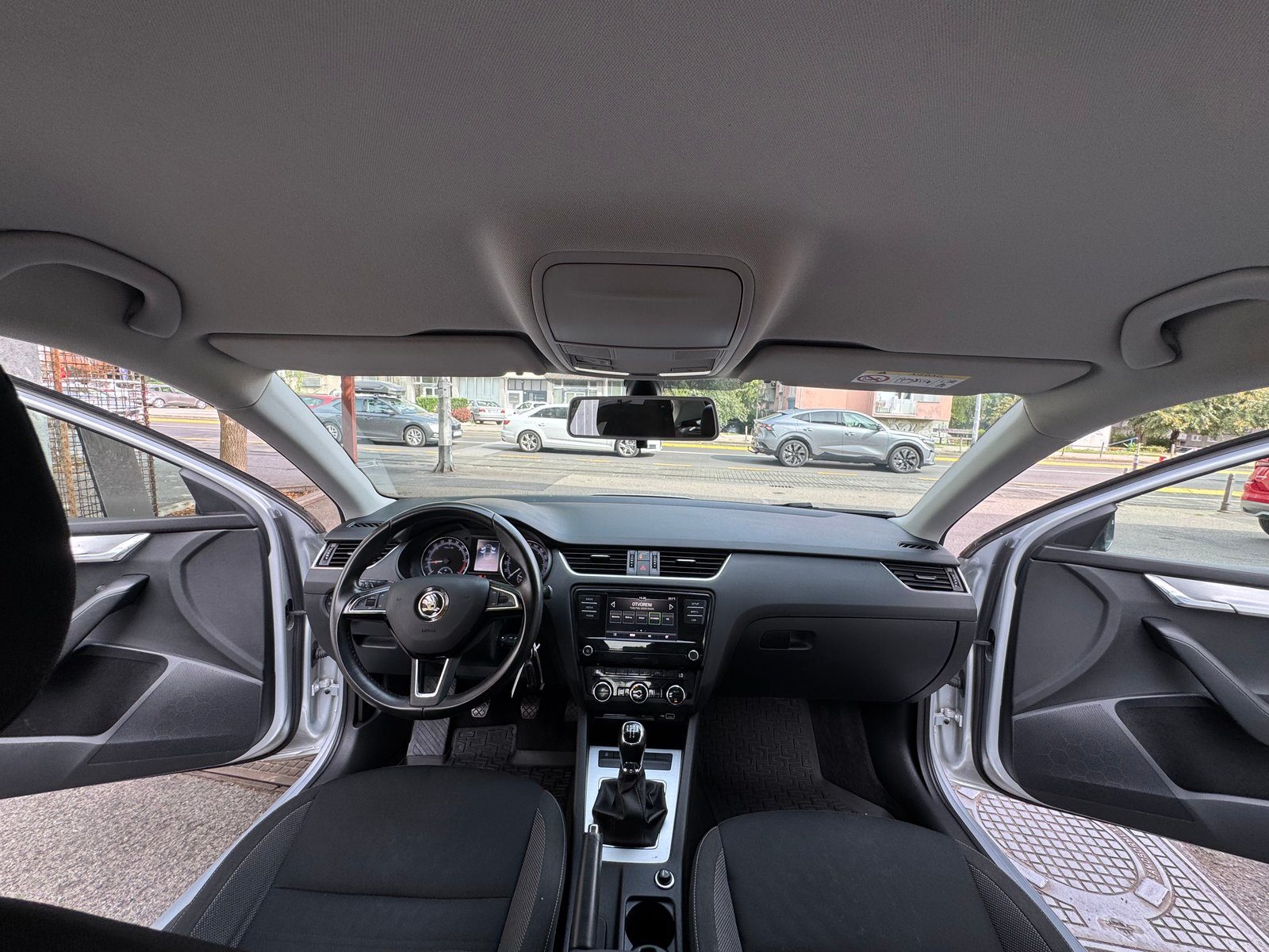 2019 Škoda Octavia — fotografija 10