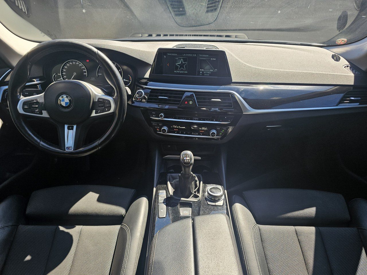 2017 BMW Serija 5 — fotografija 9