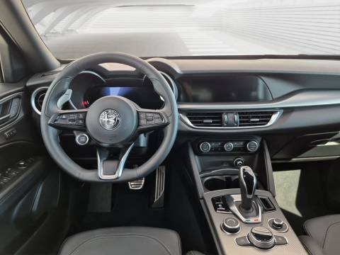 2025 Alfa Romeo Stelvio — sličica 10